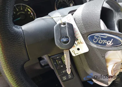 2013 Ford F-150 Xlt из США, поврежденный, VIN 1FTFW1CF6DKF07896